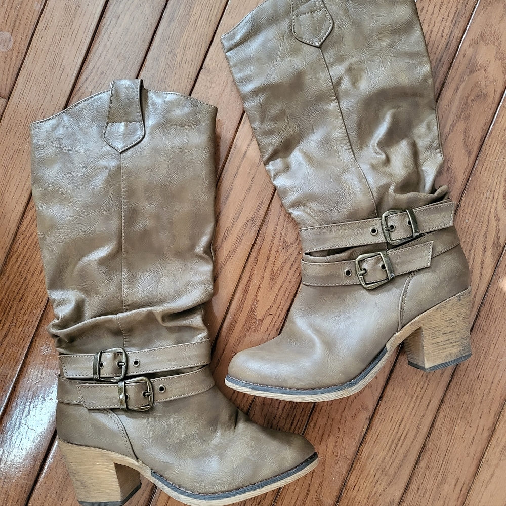 Ladies Faux Leather Brown Heeled Boots